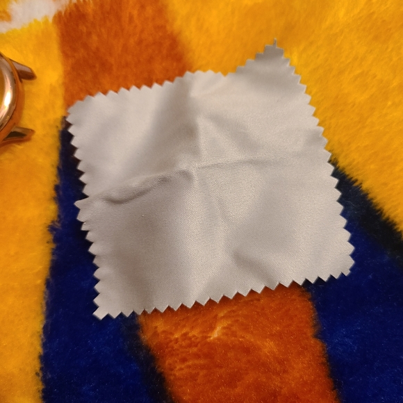 Samsung Watch Covers - Picture 6 of 8